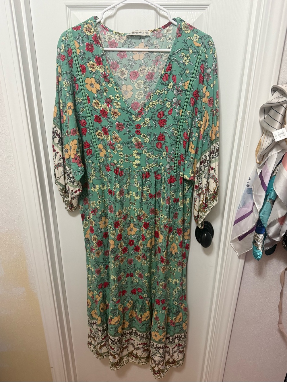 Bohemian Floral V-Neck Midi Dress in Teal Green